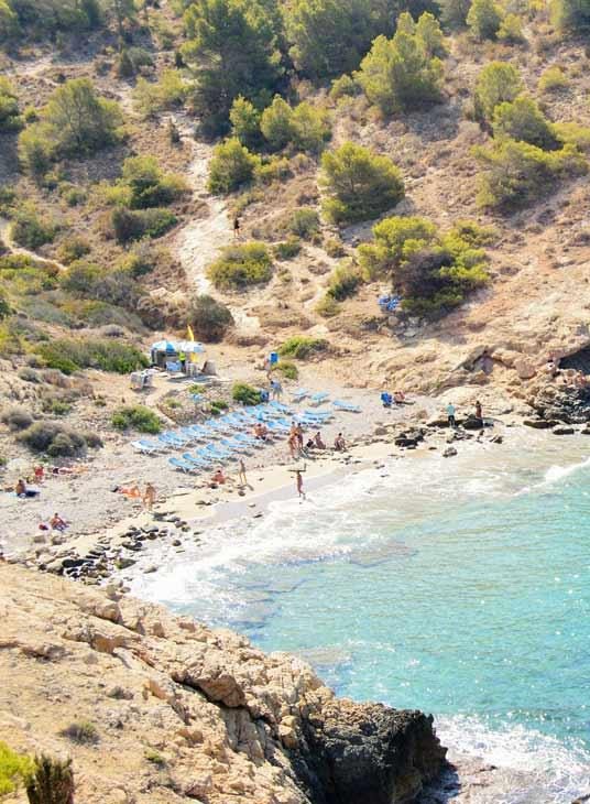 Cala Almadrava cove