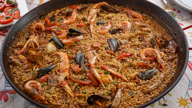 Illustrative photo for Beach bar & paella